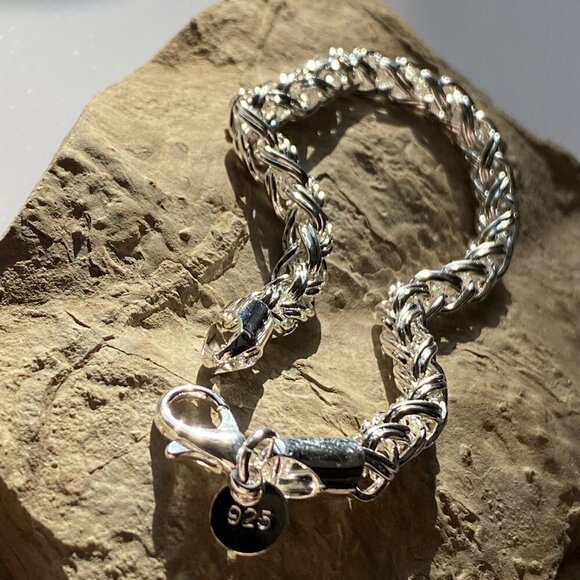 Wide Horsewhip Woven Bracelet - Picture 10 of 11